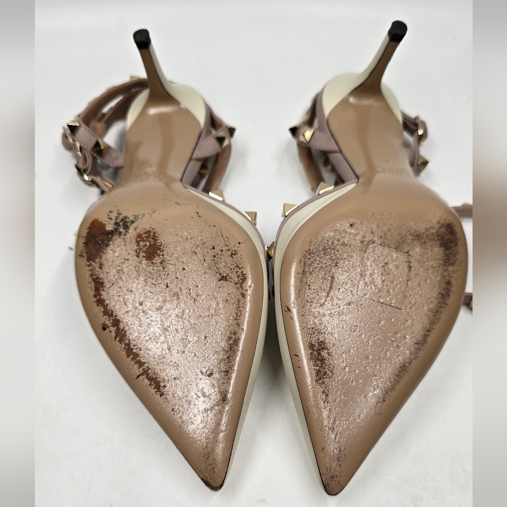 Valentino Rockstud Pumps - 38 - Picture 16 of 16